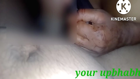 Indian girl fucks in her shaved pussy in amateur pov