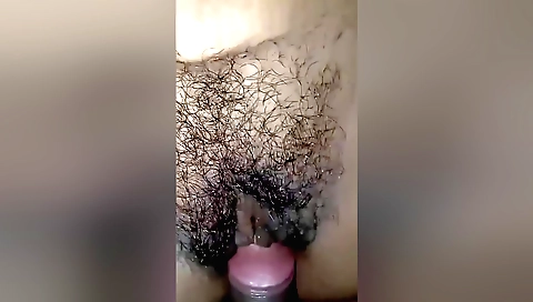 Indian amateur fetish video with a hot babe and a cumshot