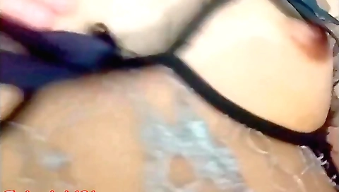 Asian girl masturbates in bathroom in homemade solo vid