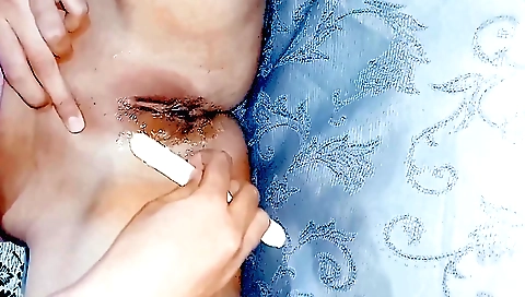 Hairy indian girlfriend shaving her girlfriend's pussy and armpits