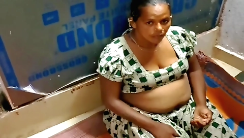 Indian amateur video showing me riding my own pussy