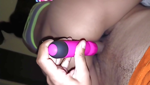 Indian woman 18+ sucks a sex toy and gets fucked deeply
