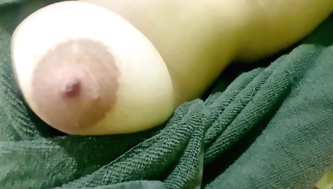Indian girl with a small body and sexy tits in hot solo video