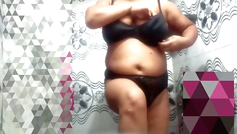 Hot stepsister-in-law shows her big ass and big tits