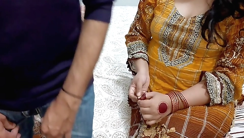 Indian hottie with big tits gets fucked in her pussy