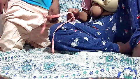 Indian amateur girl with a big booty and big tits has sex