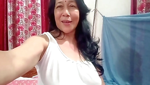 Busty girl in her underwear with her tight asshole