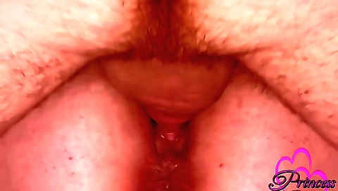 Amateur wife gets fucked close-up and fucked deep inside