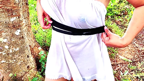 Indian teen gets fucked in the woods by her boyfriend
