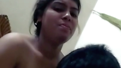 Busty indian brunette gets her mouth round and mouth sucked