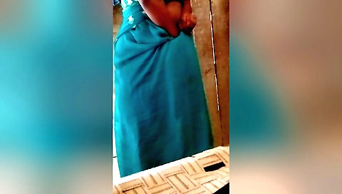 Hot bhabhi sree cumming on her face in amateur pov