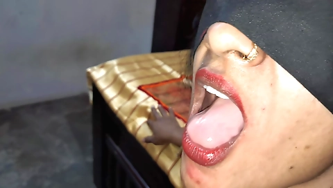 Blonde brunette gets her pussy fucked in this homemade video