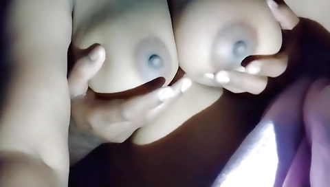 Indian girl fucked on webcam and gives me a good blowjob