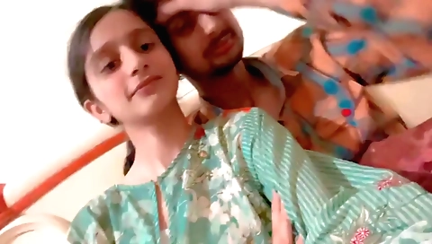 Amateur brunette indian girl enjoys passionate sex