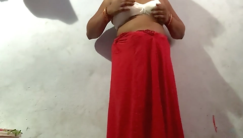 Indian babe with big tits shows her pussy to the guy