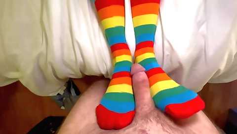 Footjob of a slut that loves to get fucked in her feet