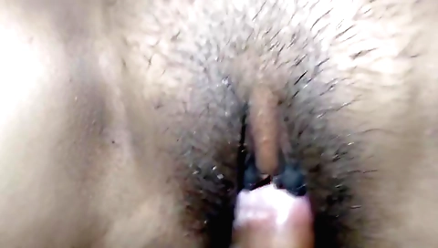 Indian girl in a tight tight pussy fucked by a guy