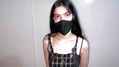 Indian girl gets a hot handjob from her stepbrother