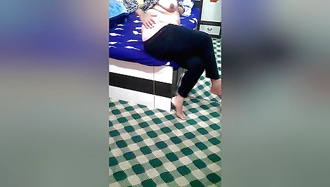 Amorous solo female has her body out in this hd porn video