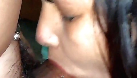 Big ass bhabhi suck dick and then a cumshot on her face