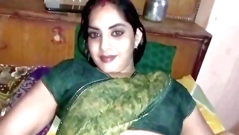 Brunette indian girl enjoyed a hot and passionate sex in her bed
