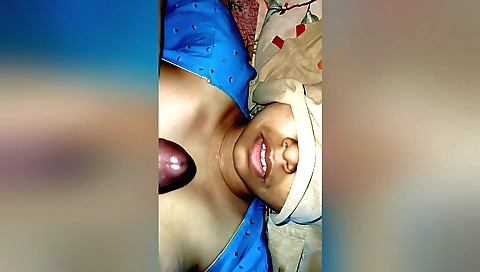 Indian brunette girl gives a deep blowjob and a big load