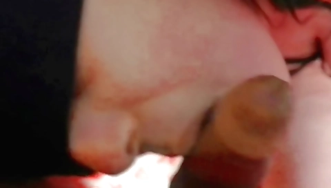 Indian hottie sucks and gets her pussy filled with cum