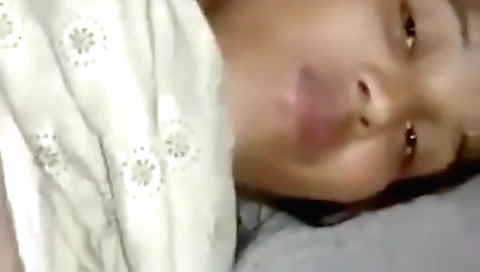 Amateur brunette teen 18+ sucking a dick and making porn